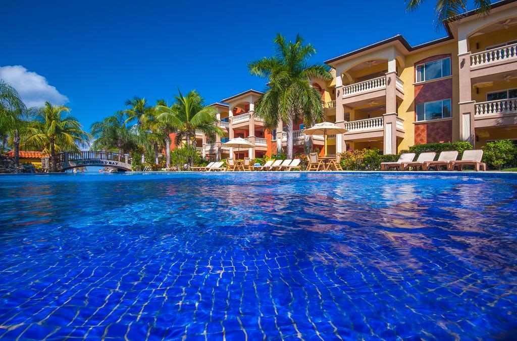 Infinity Bay Spa & Beach Resort West Bay Extérieur photo