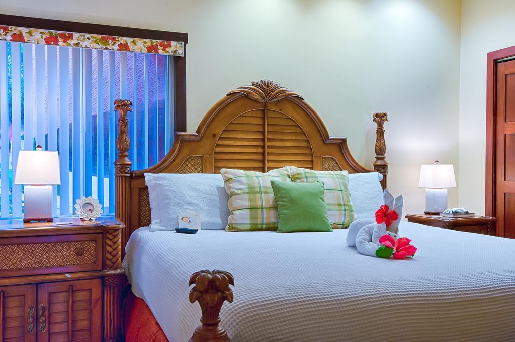 Infinity Bay Spa & Beach Resort West Bay Extérieur photo